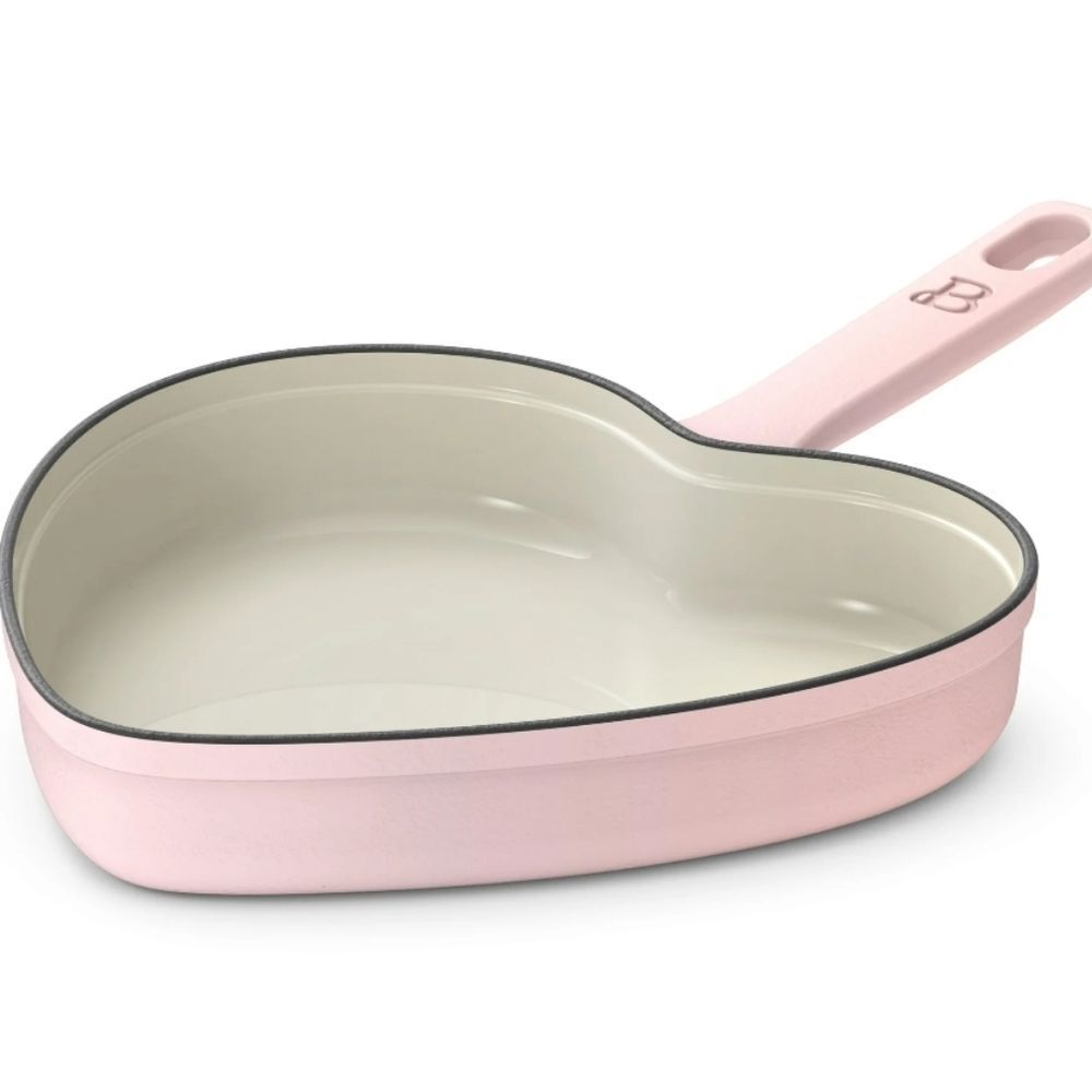 Beautiful 10" Enameled Cast Iron Heart Skillet By Drew Barrymore- Pink Champagne